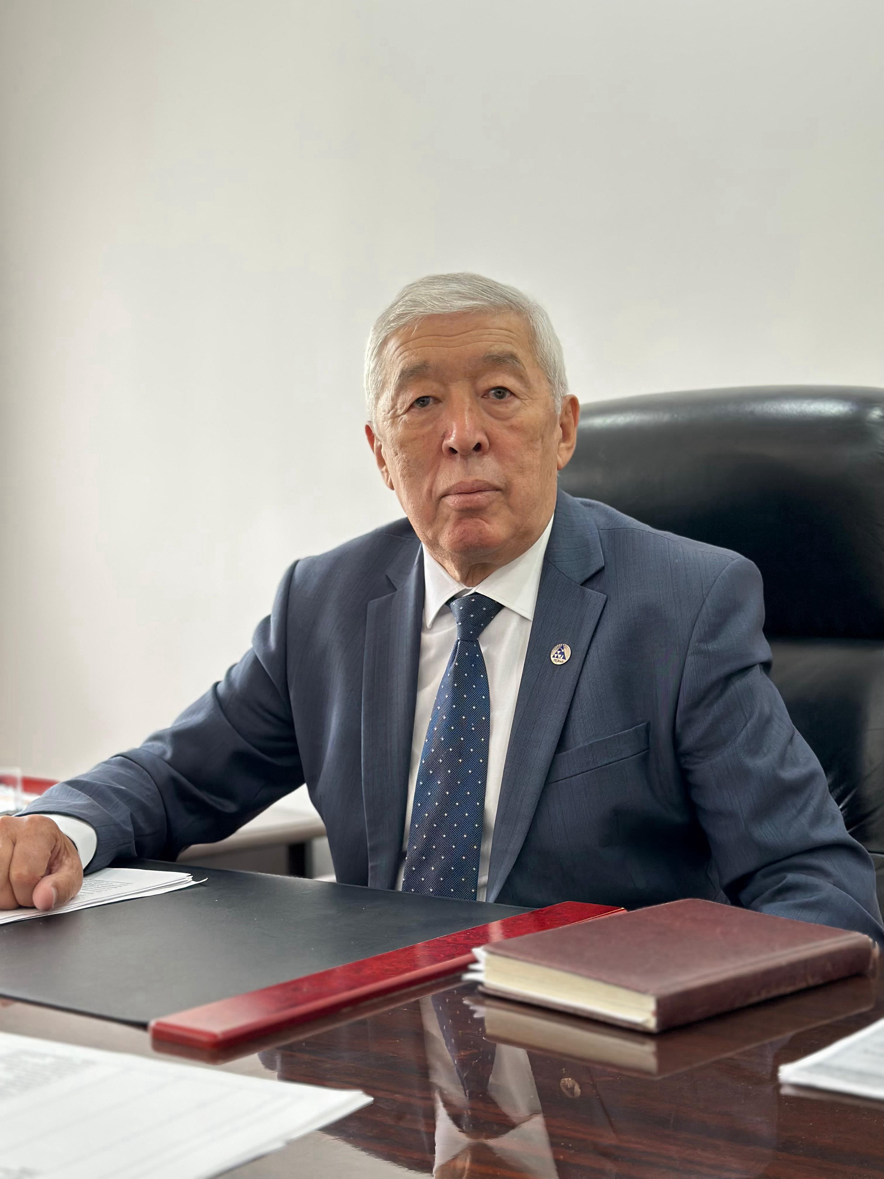 Айткулов Досмурат Кызылбиевич